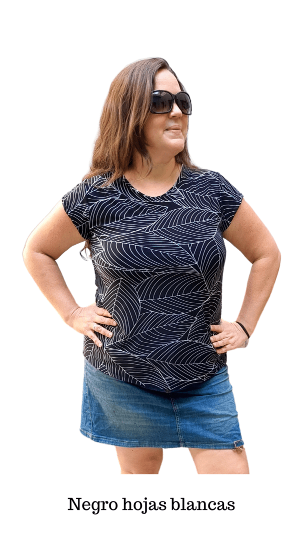Remera Cleo (Seda fría)